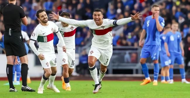 免费成人美女女