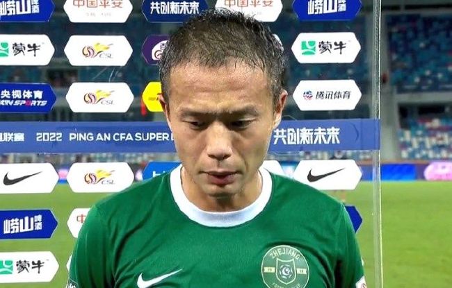 美堕落日记雨夜带刀不带伞